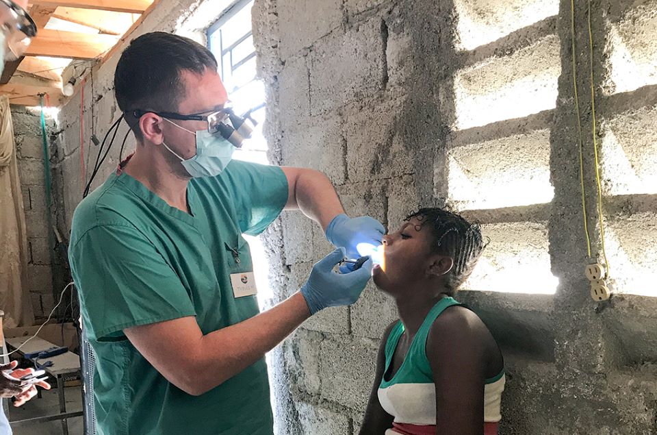 Salem Dentist - Hunsaker Dental in Haiti