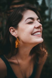 woman smiling with white teeth